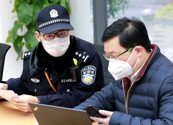 滬警方主動對接我司，保障誠格一次性防護服安全生產